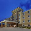 Отель Comfort Suites Conference Center Rapid City в Рэпид-Сити