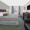 Отель Days Inn by Wyndham Market Center Dallas Love Field в Далласе