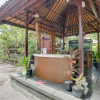 Отель OYO 90055 Sadewa Guest House, фото 13