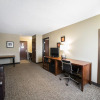 Отель Comfort Inn & Suites St. Louis - Hazelwood, фото 7