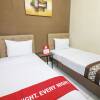 Отель NIDA Rooms Selokan Mataram Depok, фото 6