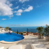 Отель Stunning Villa With Private Heated Pool, фото 2