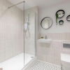Отель Elliot Oliver - Luxury 2 Bedroom Regency Apartment With Parking & EV Charger, фото 9