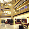Отель Zhongzhou International Hotel, фото 1