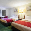 Отель Econo Lodge Colonial, фото 3