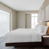 Отель Cambria Hotel College Park, фото 35