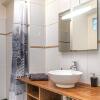 Отель Le Saint-Pierre T2 Cosy En Plein Centre Ville, фото 6
