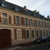 Отель Château Hôtel de Warenghien в Дуэ