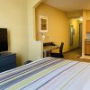 Отель Country Inn & Suites by Radisson, San Jose International Airport, CA, фото 48