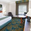 Отель La Quinta Inn & Suites by Wyndham Houston Bush IAH South, фото 7