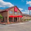 Отель Red Roof Inn Roanoke Rapids, фото 31