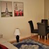 Отель Urbana the Charming Well-lit two Bedrooms Apartment, фото 1
