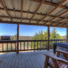 Отель Rocky Ridge Cedar Cabin With Hot Tub & Amazing Views, фото 3