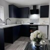 Отель Luxury 2-bed Apartment Lindley Huddersfield, фото 9