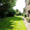 Отель Sensational Southfields Home by King George's Park, фото 14