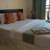 Отель Surin Sunset Hotel, фото 2