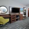 Отель Hampton Inn & Suites Charlotte North I 485, фото 31