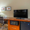 Отель Comfort Inn & Suites Lynchburg Airport - University Area, фото 24