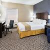 Отель Holiday Inn Express Hotel & Suites Mt. Holly, an IHG Hotel, фото 5