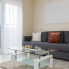Отель Luxury Two Bed Apartment With Parking - Wolverhampton, фото 6