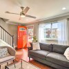 Отель Chic Townhome w/ Deck: 6 Mi to Dtwn Baltimore, фото 4