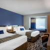 Отель Microtel Inn & Suites by Wyndham Burlington, фото 6
