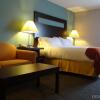 Отель Holiday Inn Express Kansas City-Bonner Springs, an IHG Hotel, фото 6