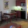 Отель Quality Inn & Suites Albuquerque Downtown - University в Альбукерке