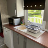 Отель Inviting 3-bed Static Caravan Butlin's Skegness, фото 4