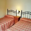 Отель Pensión Montoreña, фото 2