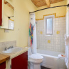 Отель Kiva Cottage, фото 8