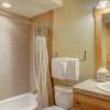 Отель Mountain Thunder Lodge 3 Bedroom Vacation Rental in Breckenridge With Access to a Hot Tub Just Two B, фото 16