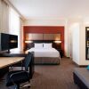 Отель Residence Inn by Marriott Calgary South, фото 5