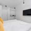 Отель Miodowa Studio Cracow by Renters, фото 18