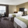 Отель Holiday Inn Wichita East I-35, an IHG Hotel, фото 9