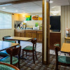 Отель City Center Inn by OYO I-64 Newport News, фото 22