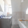 Отель Bright 2BD Maisonette - Kennington!, фото 9