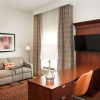 Отель Hampton Inn & Suites Pittsburgh-Meadow Lands, фото 8