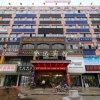 Отель Manju Hotel в Иу