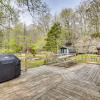 Отель New York Vacation Rental w/ Large Deck!, фото 12