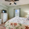 Отель Laketown Wharf 1003, Gulf View, Sleeps 6. Free Fun! Updated! 1 Bedroom Condo by RedAwning, фото 5