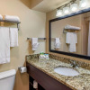 Отель Comfort Inn & Suites Dahlonega University Area, фото 10