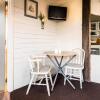 Отель Aggie's Bed & Breakfast, фото 2