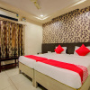 Отель OYO 13584 Hotel Ruchi, фото 2