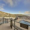 Отель Luxe Schweitzer Condo w/ Hot Tub: Ski-in/ski-out!, фото 8