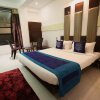 Отель OYO Rooms Navrangpura, фото 3