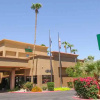 Отель GreenTree Inn & Suites Phoenix Sky Harbor, фото 20