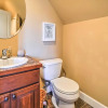Отель East Wenatchee Apt - 2 Miles From Columbia River!, фото 13