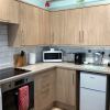Отель Charming 1-bed Apartment in Scarning Near Dereham, фото 6