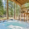 Отель New Listing! Luxe W/ Hot Tub: Comp Shuttle 4 Bedroom Home, фото 23